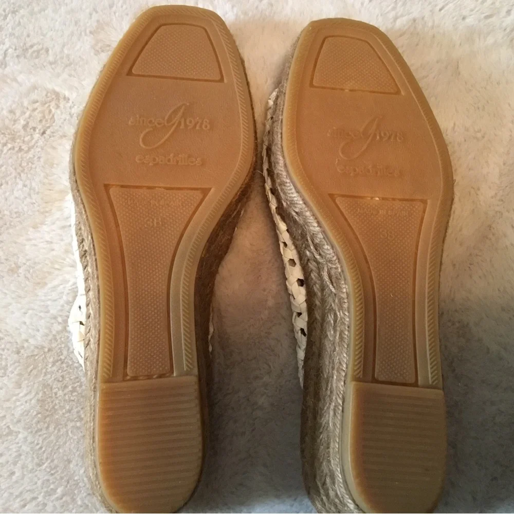 Gaimo white wedge